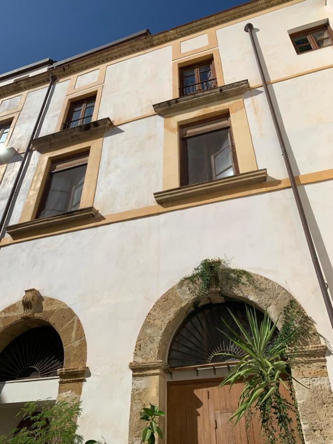 Apartamento Palazzo Resuttana Palermo Exterior foto