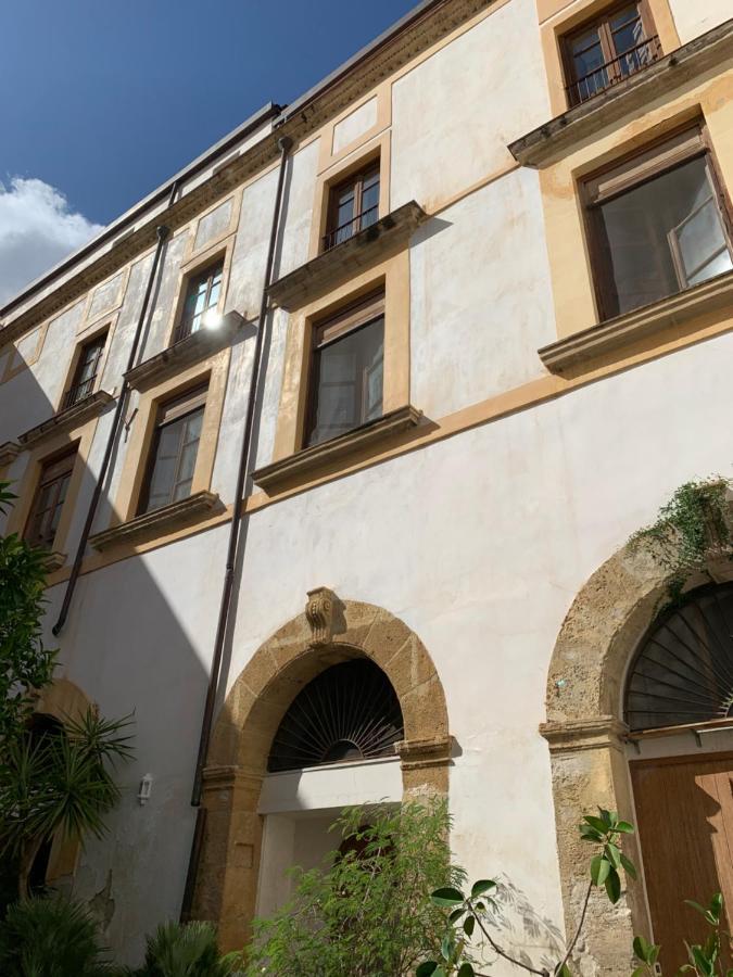 Apartamento Palazzo Resuttana Palermo Exterior foto